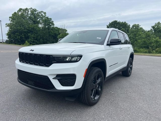 2024 Jeep Grand Cherokee Altitude