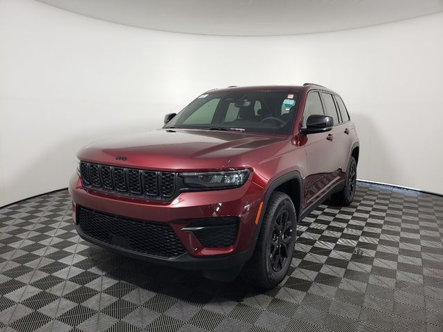 2024 Jeep Grand Cherokee Altitude