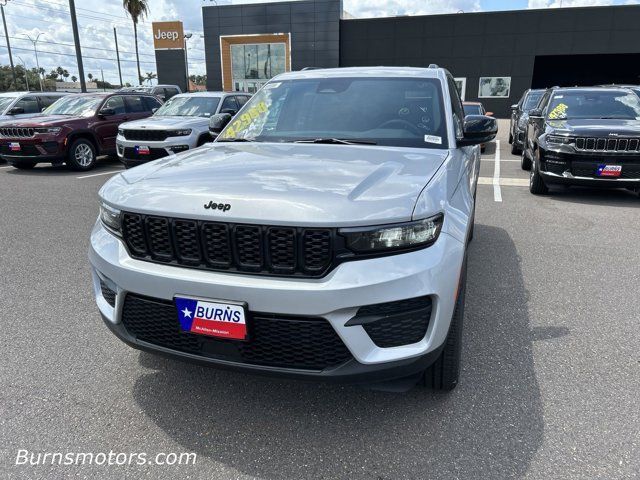 2024 Jeep Grand Cherokee Altitude