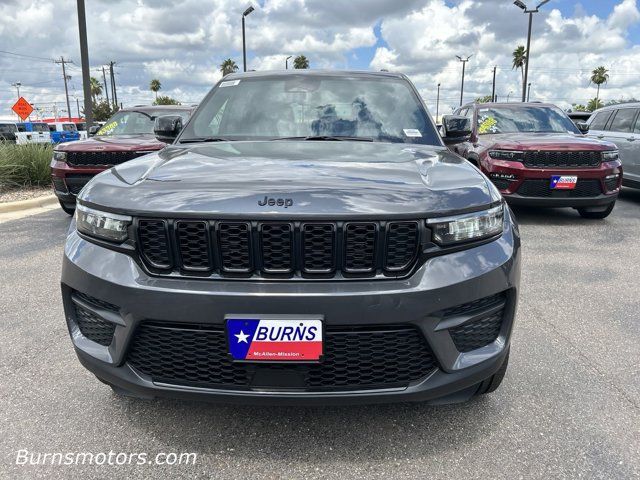 2024 Jeep Grand Cherokee Altitude