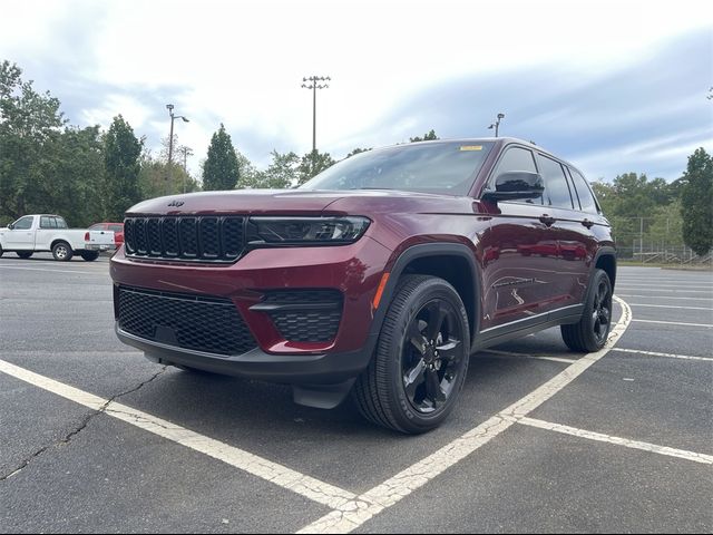 2024 Jeep Grand Cherokee Altitude