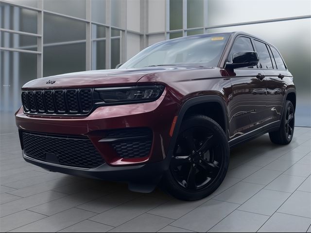 2024 Jeep Grand Cherokee Altitude