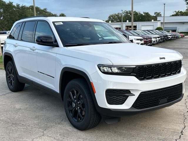 2024 Jeep Grand Cherokee Altitude