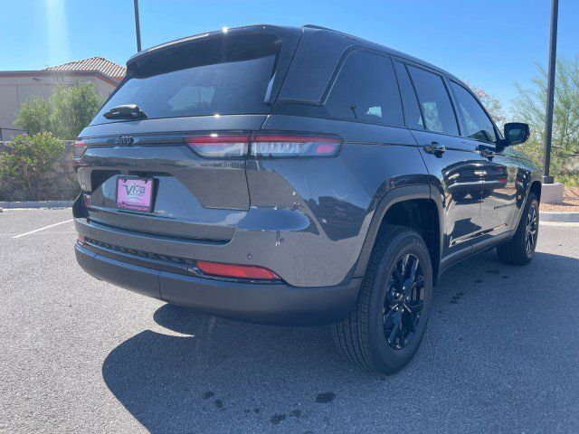 2024 Jeep Grand Cherokee Altitude