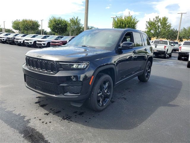 2024 Jeep Grand Cherokee Altitude