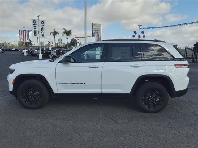 2024 Jeep Grand Cherokee Altitude