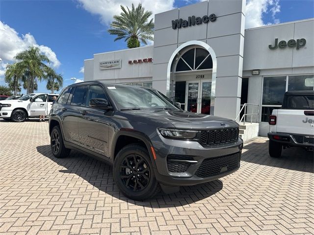 2024 Jeep Grand Cherokee Altitude