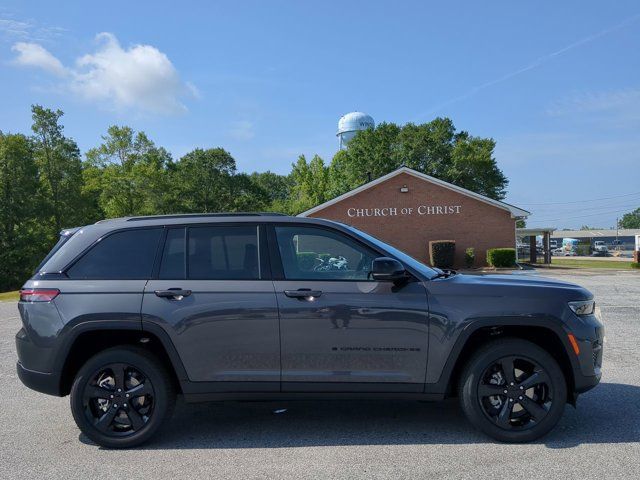 2024 Jeep Grand Cherokee Altitude