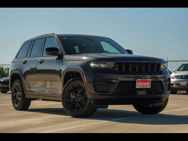 2024 Jeep Grand Cherokee Altitude