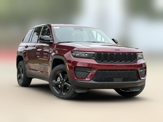 2024 Jeep Grand Cherokee Altitude