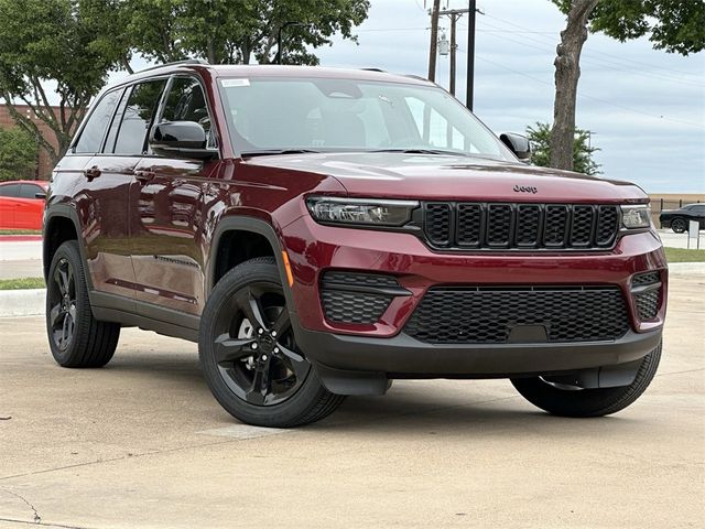 2024 Jeep Grand Cherokee Altitude