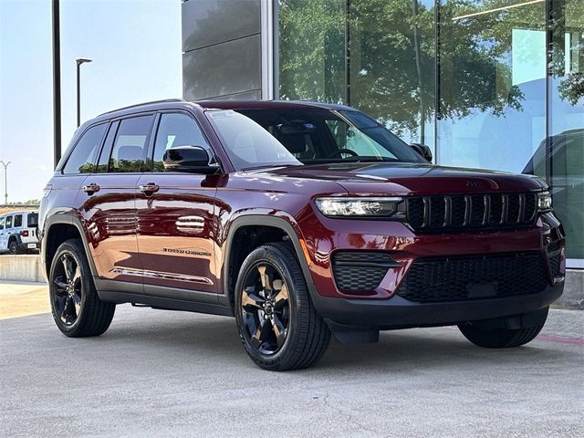 2024 Jeep Grand Cherokee Altitude