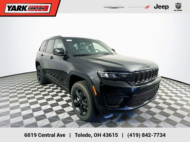 2024 Jeep Grand Cherokee Altitude