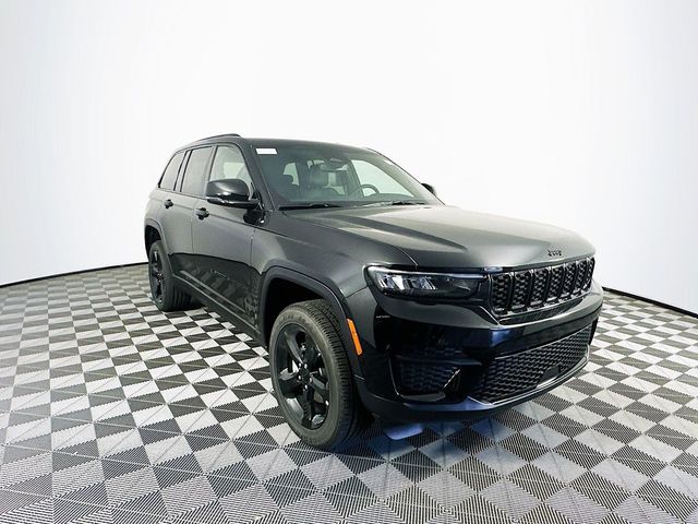 2024 Jeep Grand Cherokee Altitude