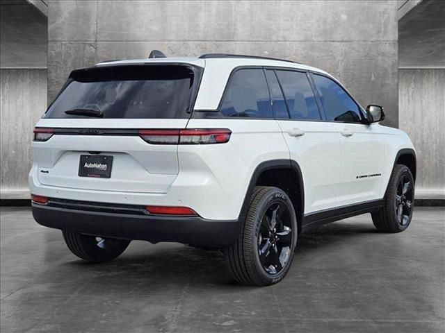 2024 Jeep Grand Cherokee Altitude