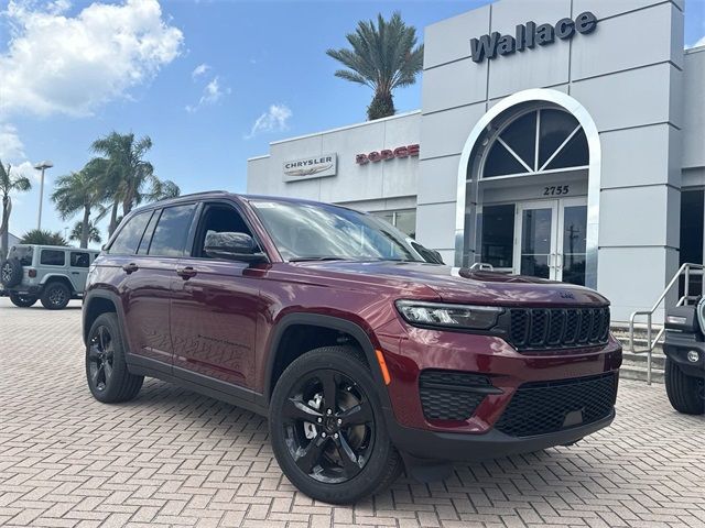 2024 Jeep Grand Cherokee Altitude