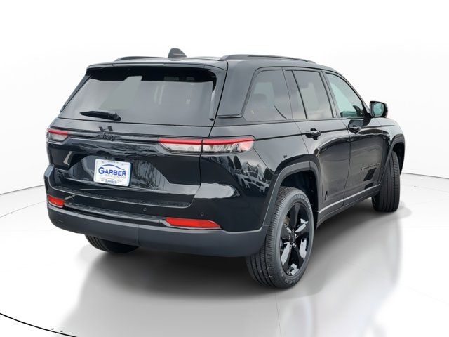 2024 Jeep Grand Cherokee Altitude