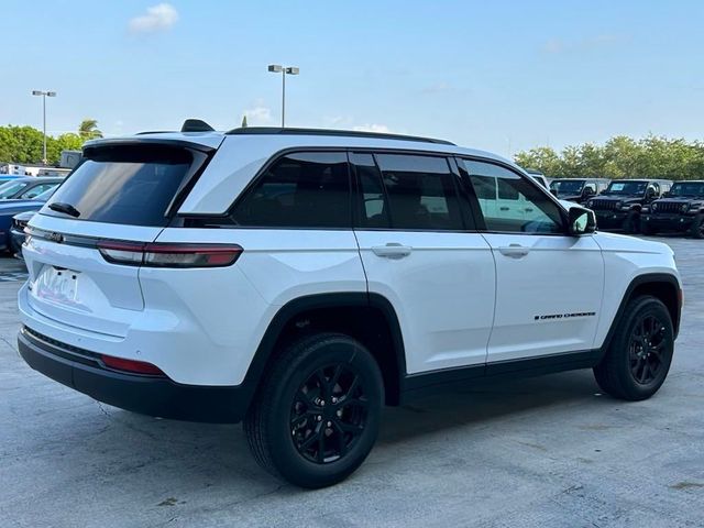 2024 Jeep Grand Cherokee Altitude