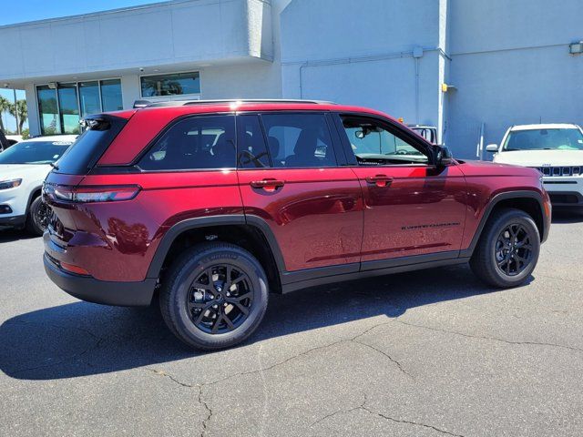 2024 Jeep Grand Cherokee Altitude