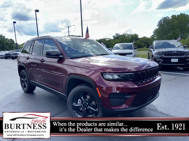 2024 Jeep Grand Cherokee Altitude