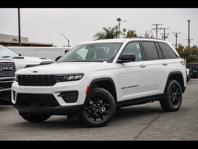 2024 Jeep Grand Cherokee Altitude