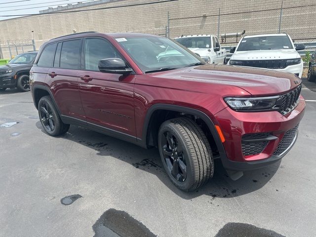 2024 Jeep Grand Cherokee Altitude X