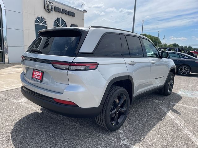 2024 Jeep Grand Cherokee Altitude