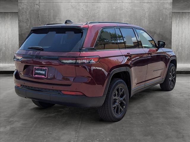 2024 Jeep Grand Cherokee Altitude