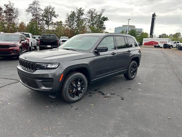 2024 Jeep Grand Cherokee Altitude