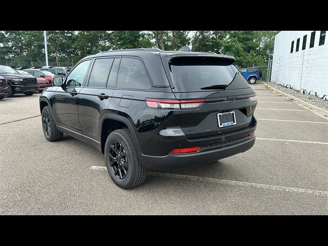 2024 Jeep Grand Cherokee Altitude