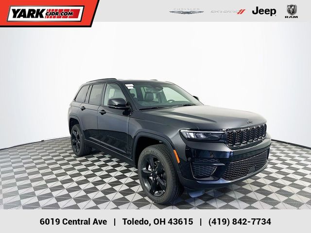 2024 Jeep Grand Cherokee Altitude