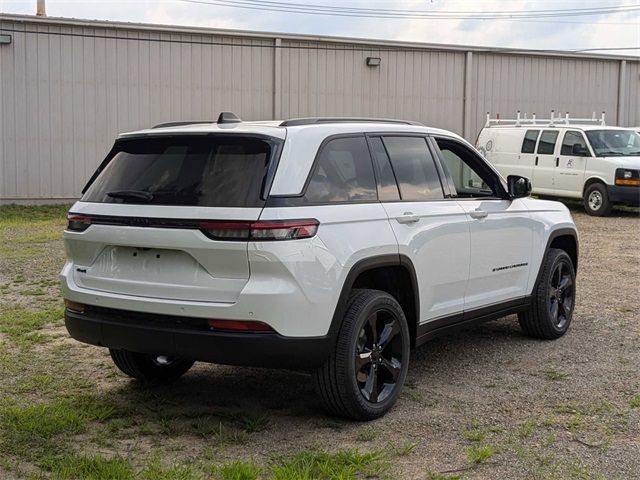 2024 Jeep Grand Cherokee Altitude X