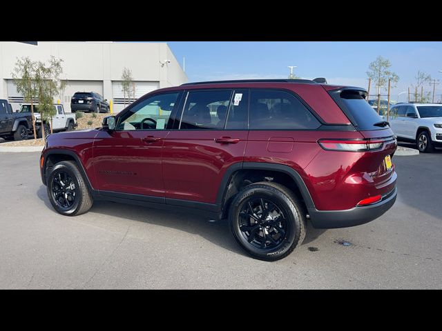 2024 Jeep Grand Cherokee Altitude