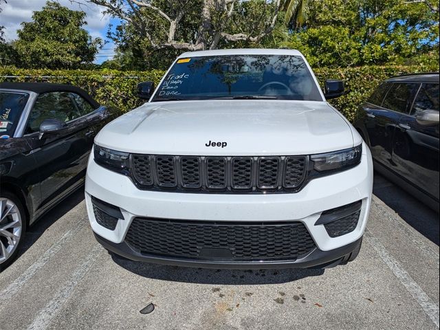 2024 Jeep Grand Cherokee Altitude