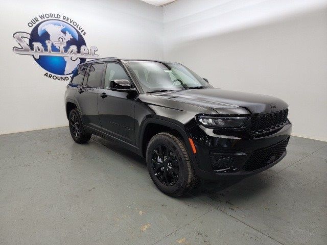 2024 Jeep Grand Cherokee Altitude