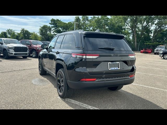 2024 Jeep Grand Cherokee Altitude