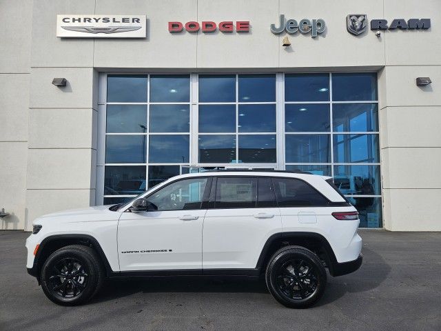 2024 Jeep Grand Cherokee Altitude