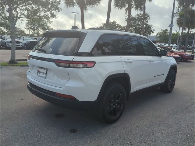 2024 Jeep Grand Cherokee Altitude