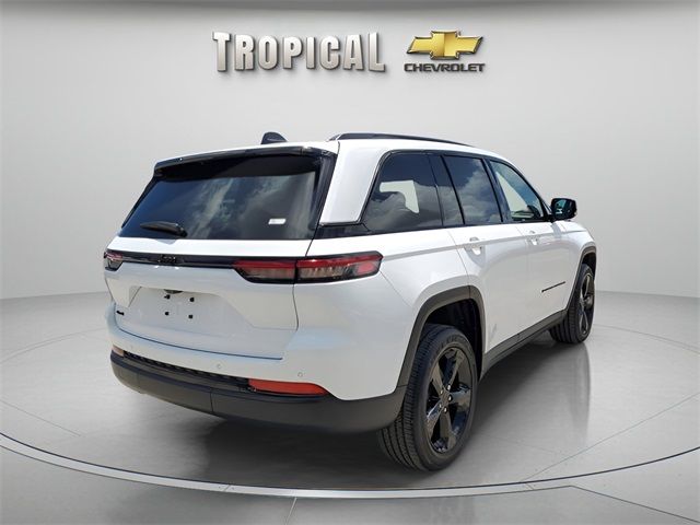 2024 Jeep Grand Cherokee Altitude