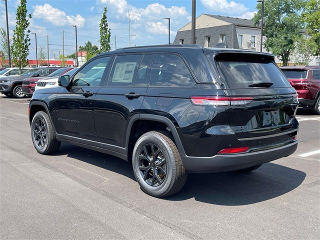 2024 Jeep Grand Cherokee Altitude