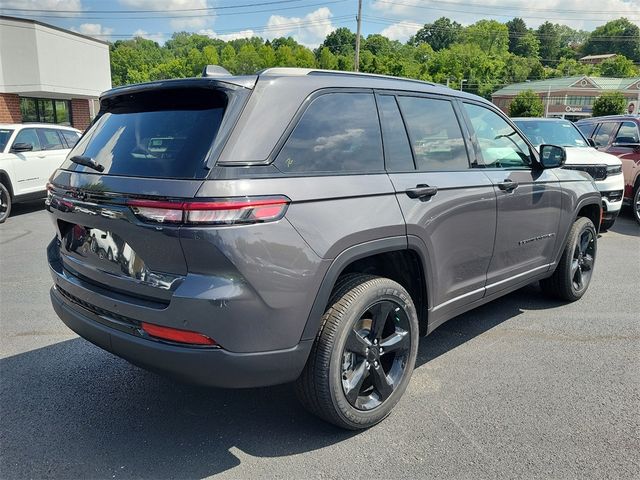 2024 Jeep Grand Cherokee Altitude