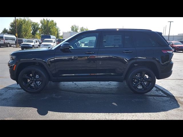 2024 Jeep Grand Cherokee Altitude