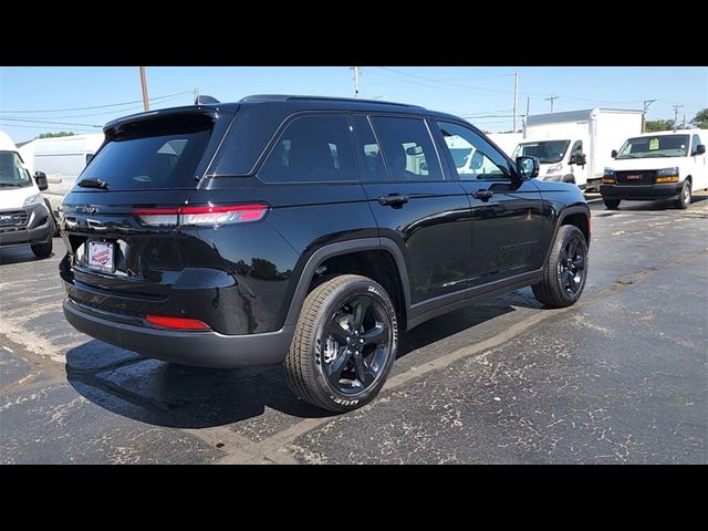 2024 Jeep Grand Cherokee Altitude