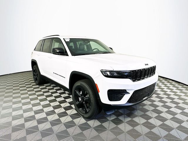 2024 Jeep Grand Cherokee Altitude