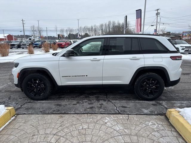 2024 Jeep Grand Cherokee Altitude