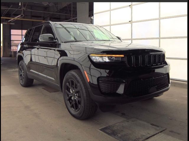 2024 Jeep Grand Cherokee Altitude