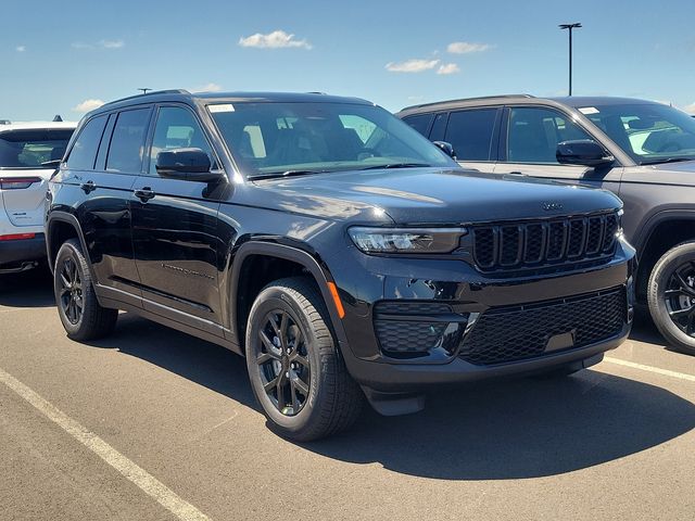 2024 Jeep Grand Cherokee Altitude