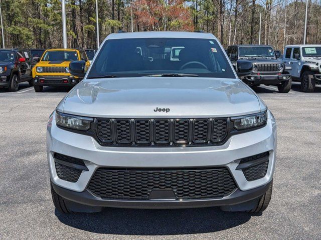 2024 Jeep Grand Cherokee Altitude