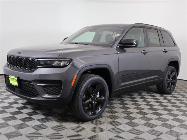 2024 Jeep Grand Cherokee Altitude