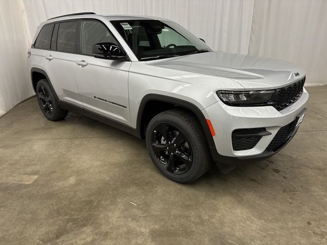 2024 Jeep Grand Cherokee Altitude X